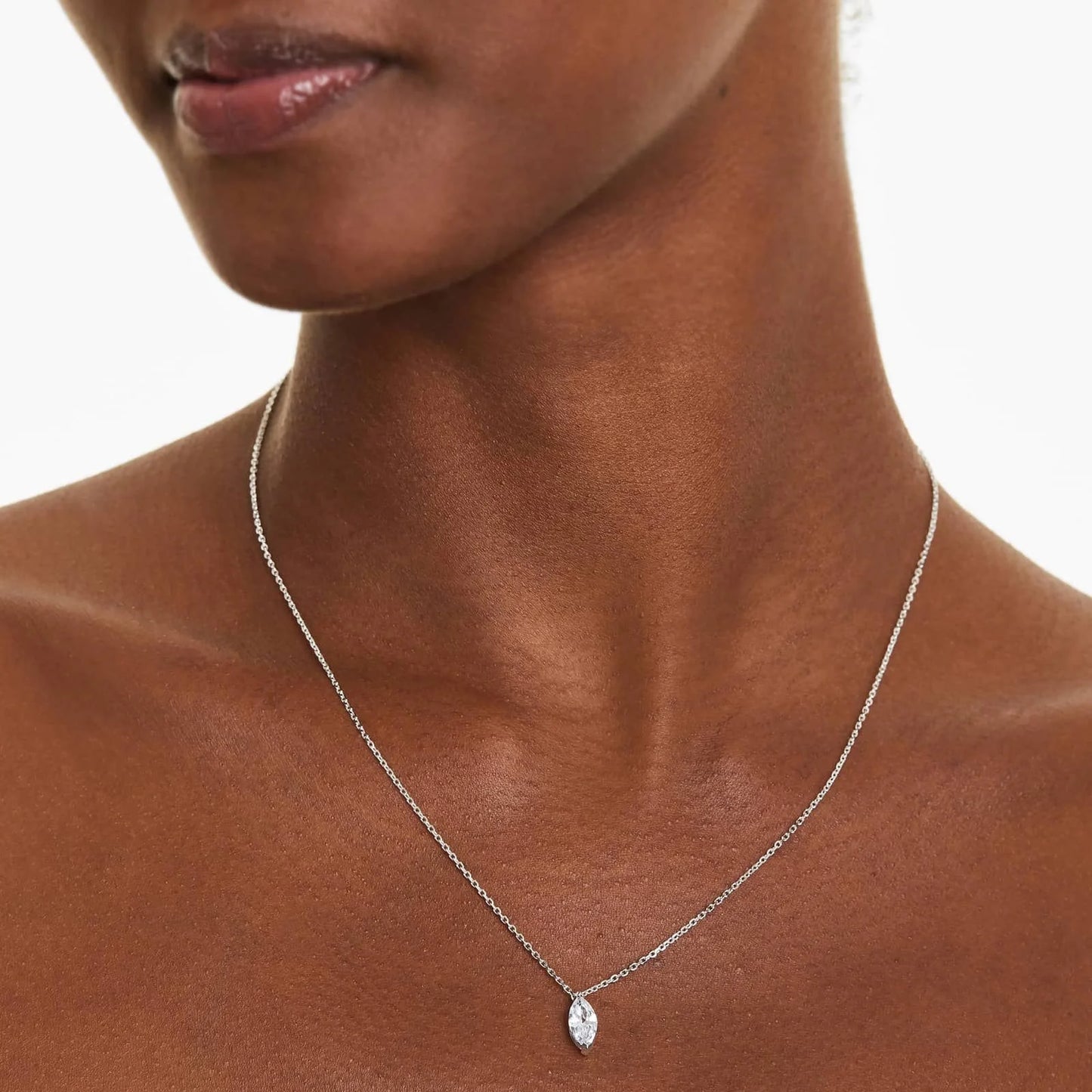 Women's Sterling Silver Mozambique Diamond Pendant Necklace