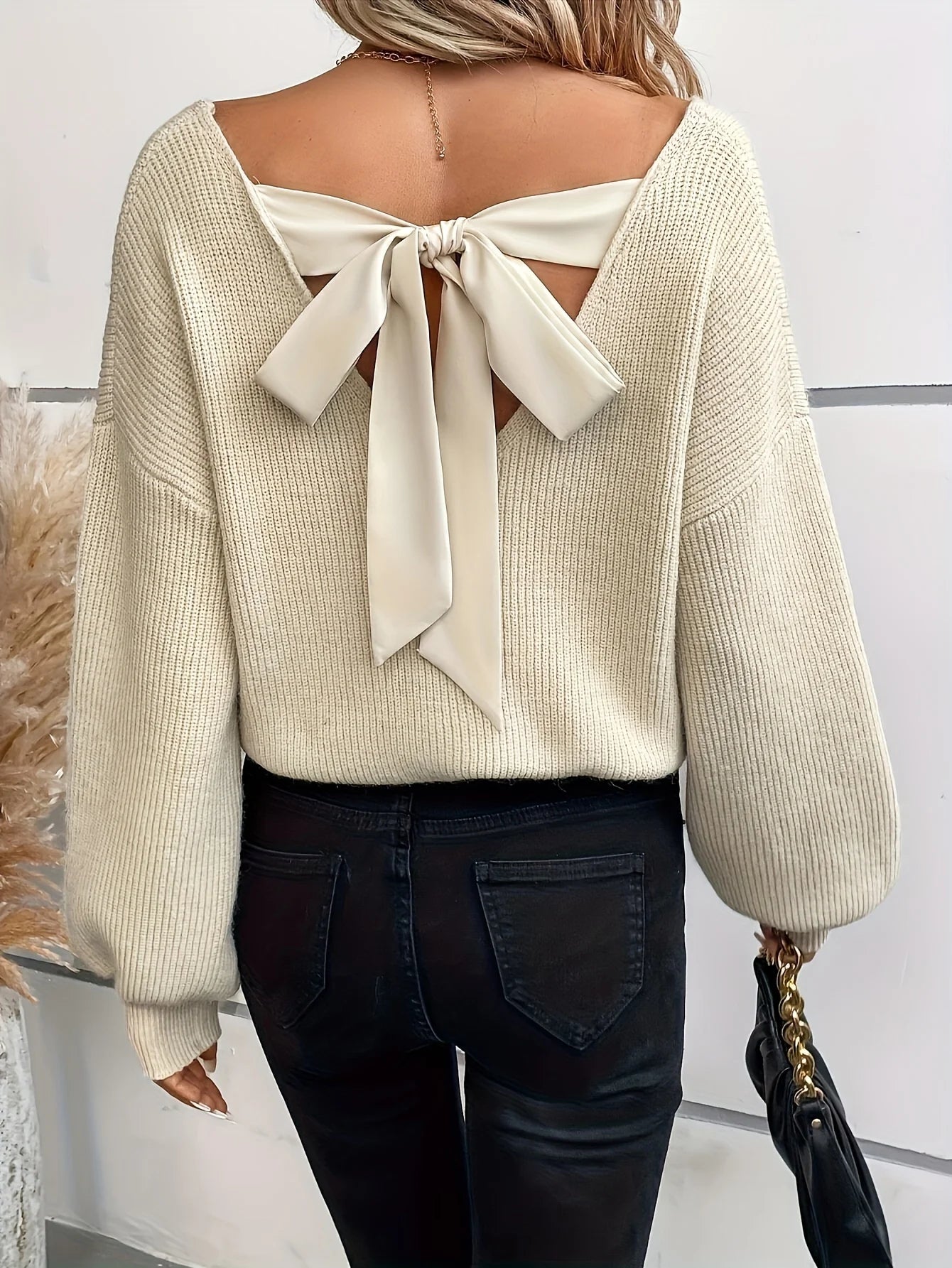 Women's V-neck Solid Color Long-Sleeve Relaxed-Fit Bow Top Sweater