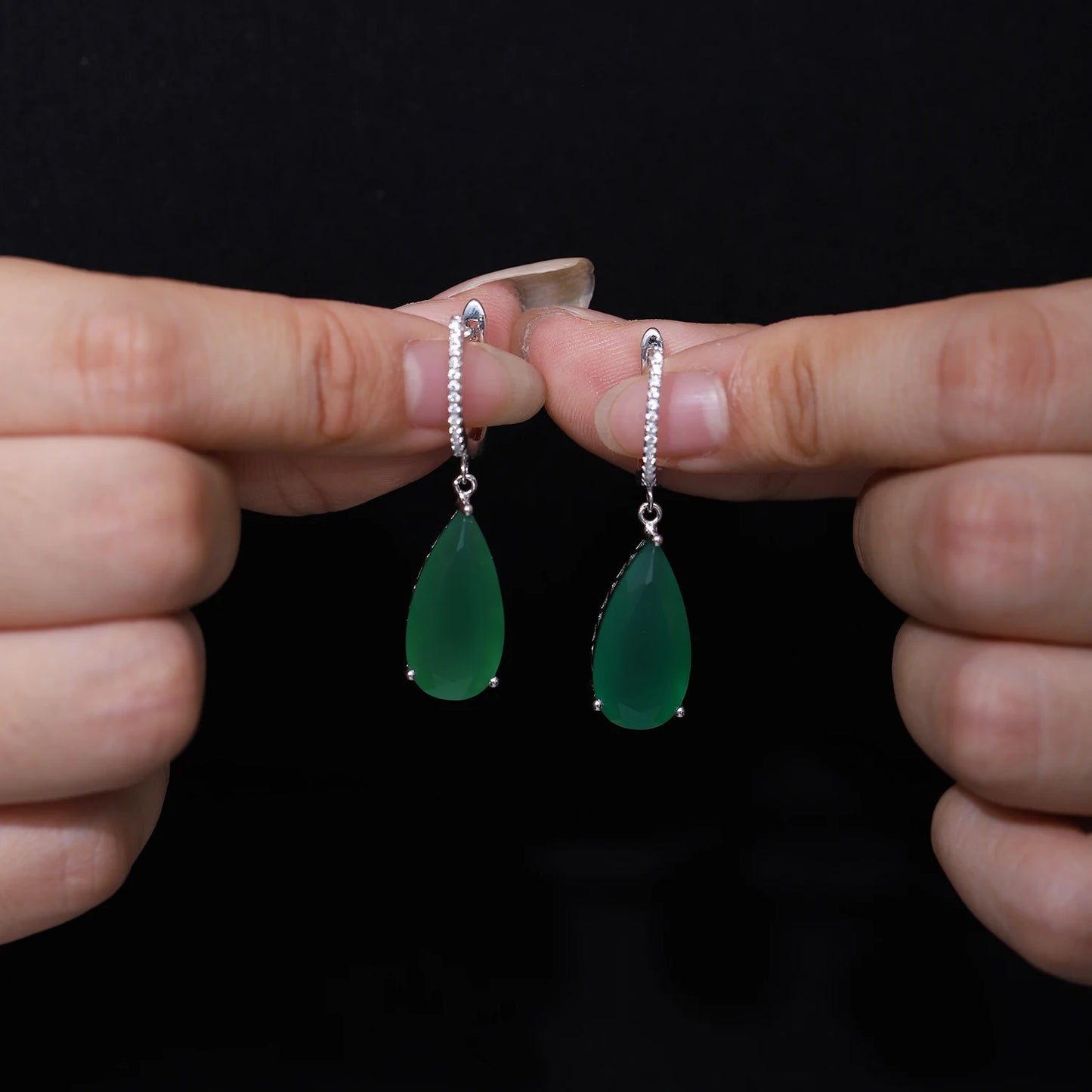 Women's Natural Green Agate Drop Earrings