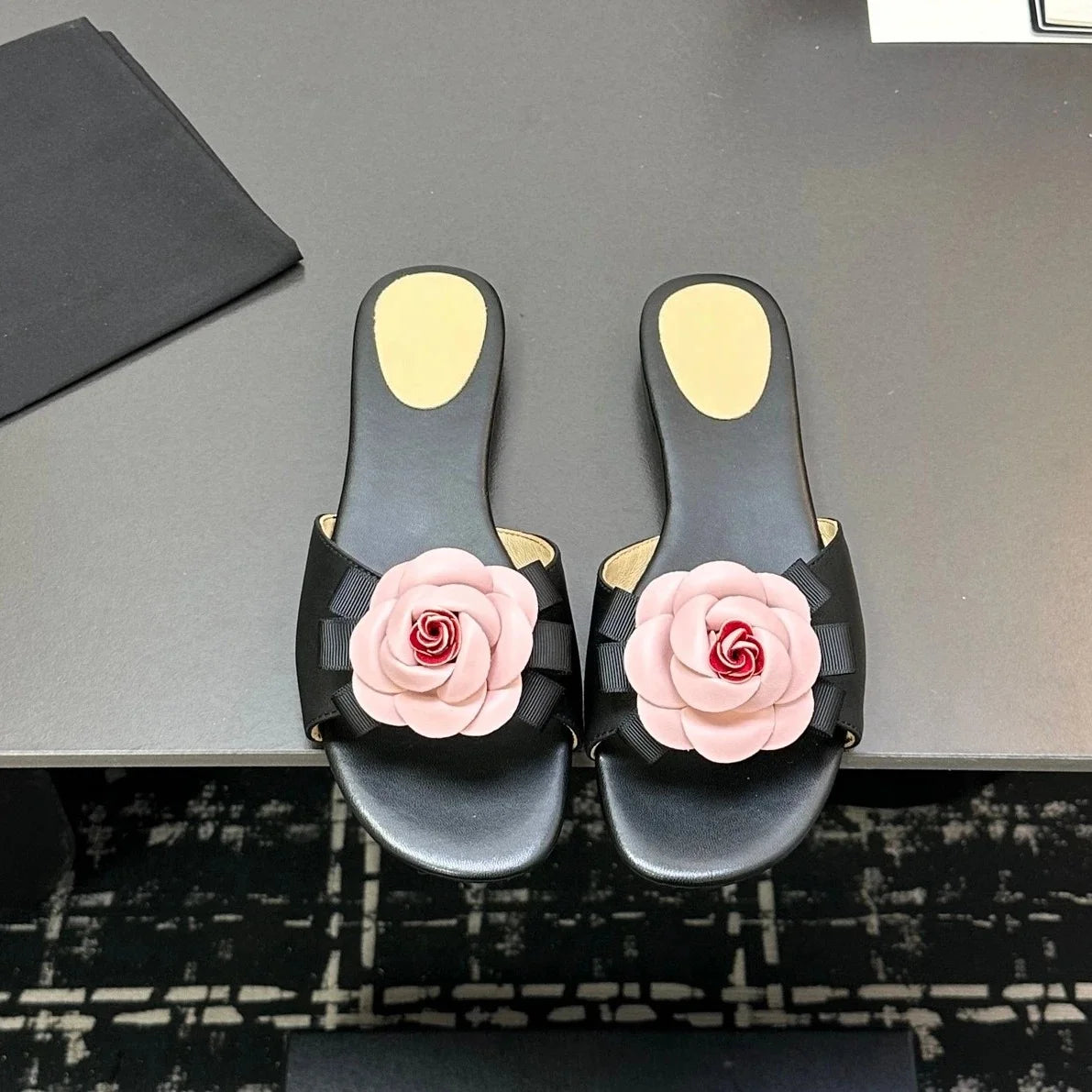 Genuine Leather Open-Toe Flat Heel Woman Slippers