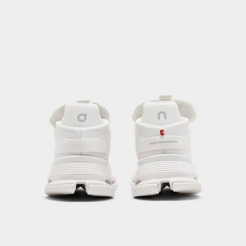 Women's on Cloudnova 2 Running Shoes