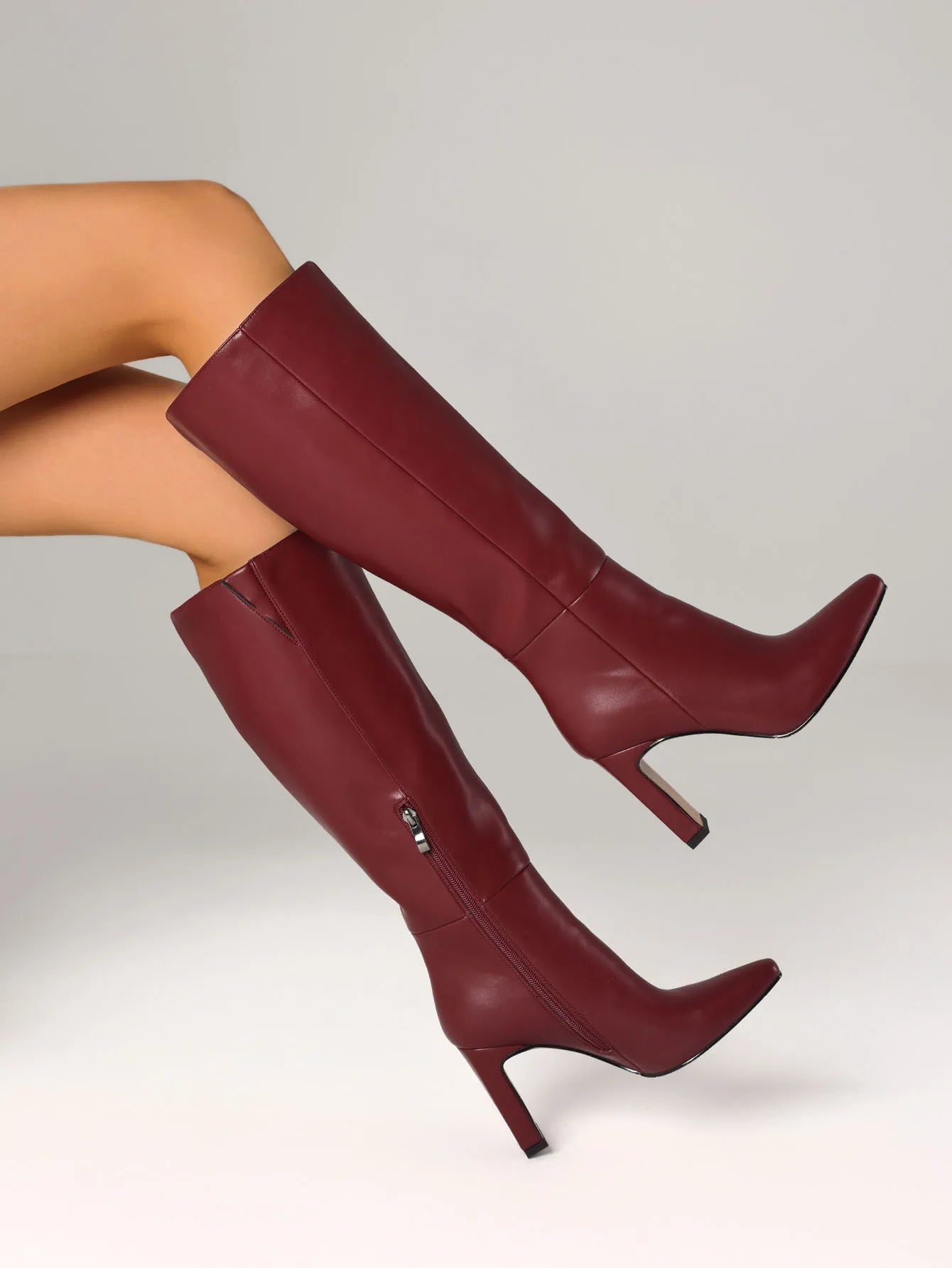Women's Knee High Square Toe Boot