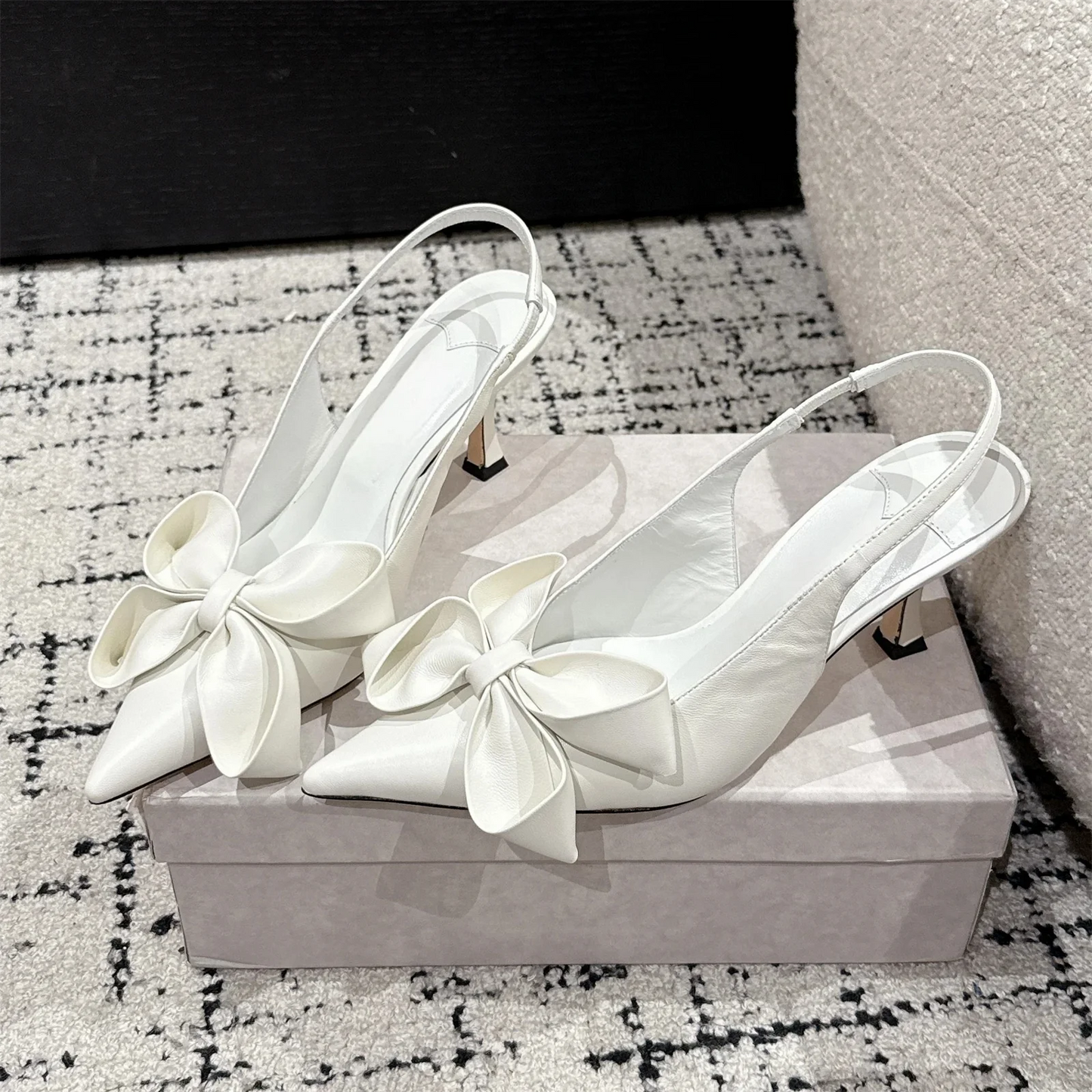 Concise Mules Shoes Genuine Leather Pointed-toe Flat Heel Sandals