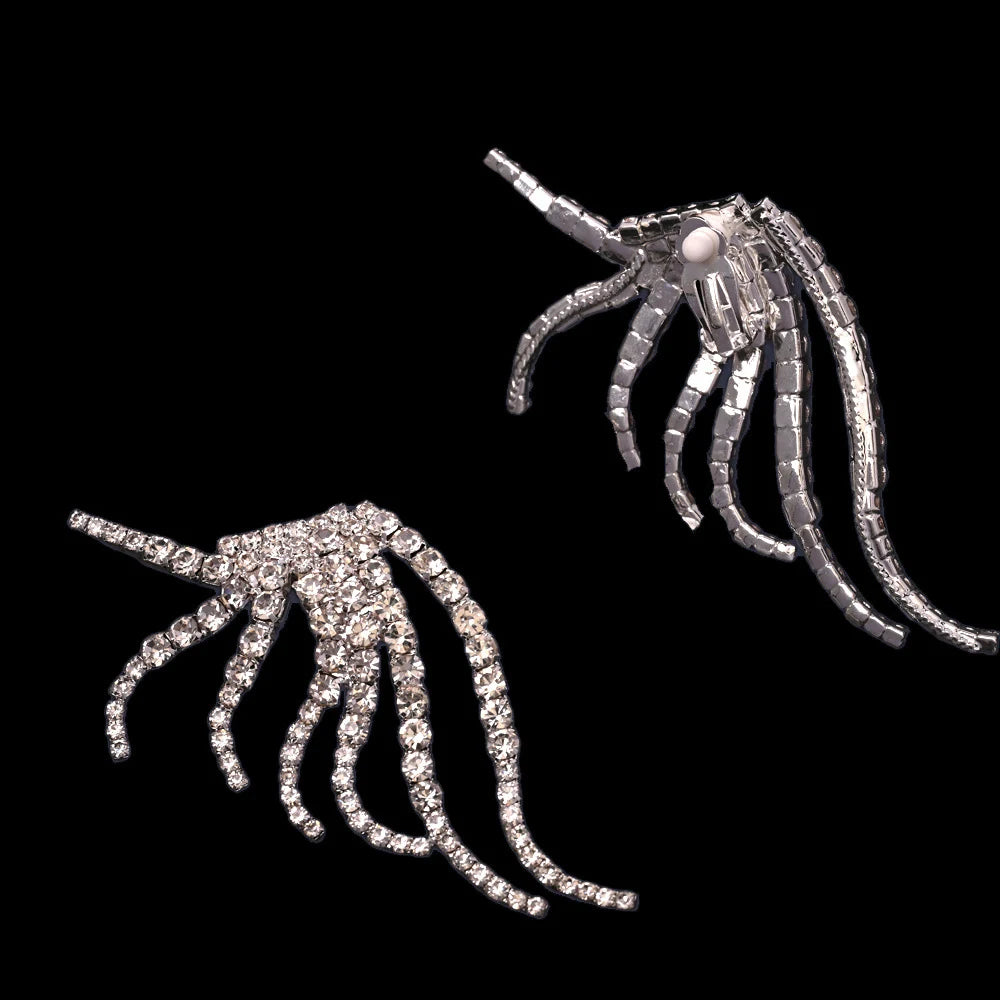 Women's Hollow Feather Earrings