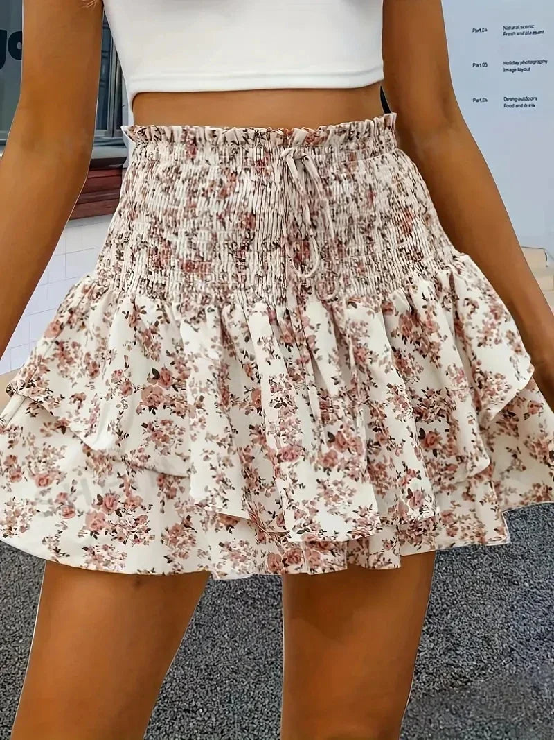 Women's Floral Print Elastic Waist Layered Hem Shorts