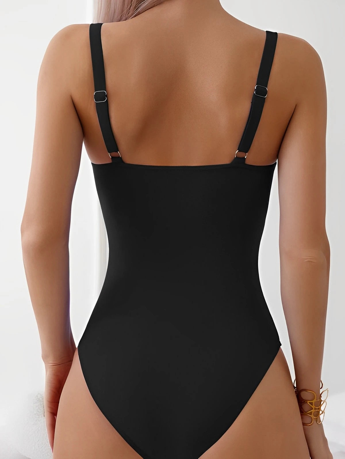 Women's Cut Out Front One Piece Swimsuit