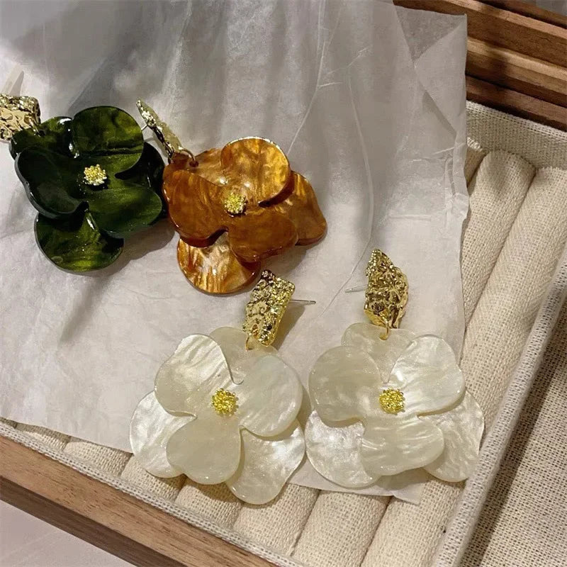 Vintage Acrylic Flower Petal Pendant Earrings For Women
