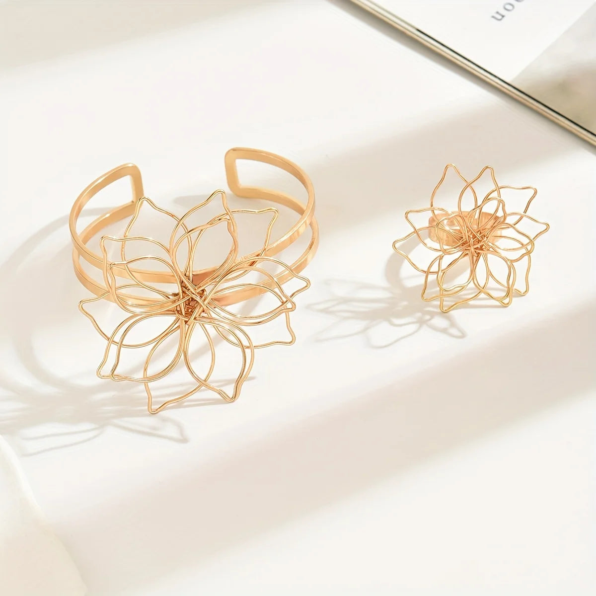Women's Jewelry Set: Geometric Lattice Flower Ring and Bracelet