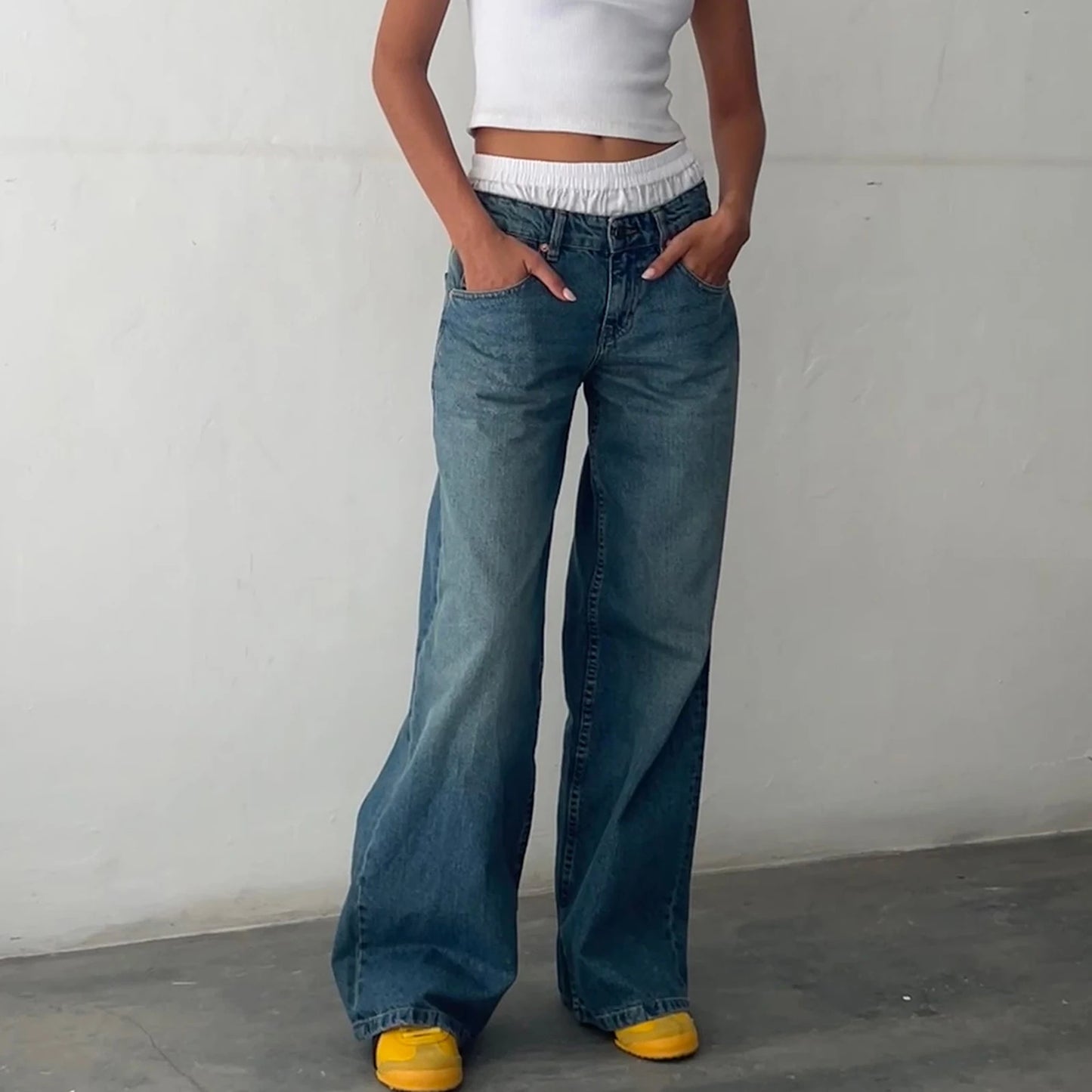 Women's Baggy Jeans