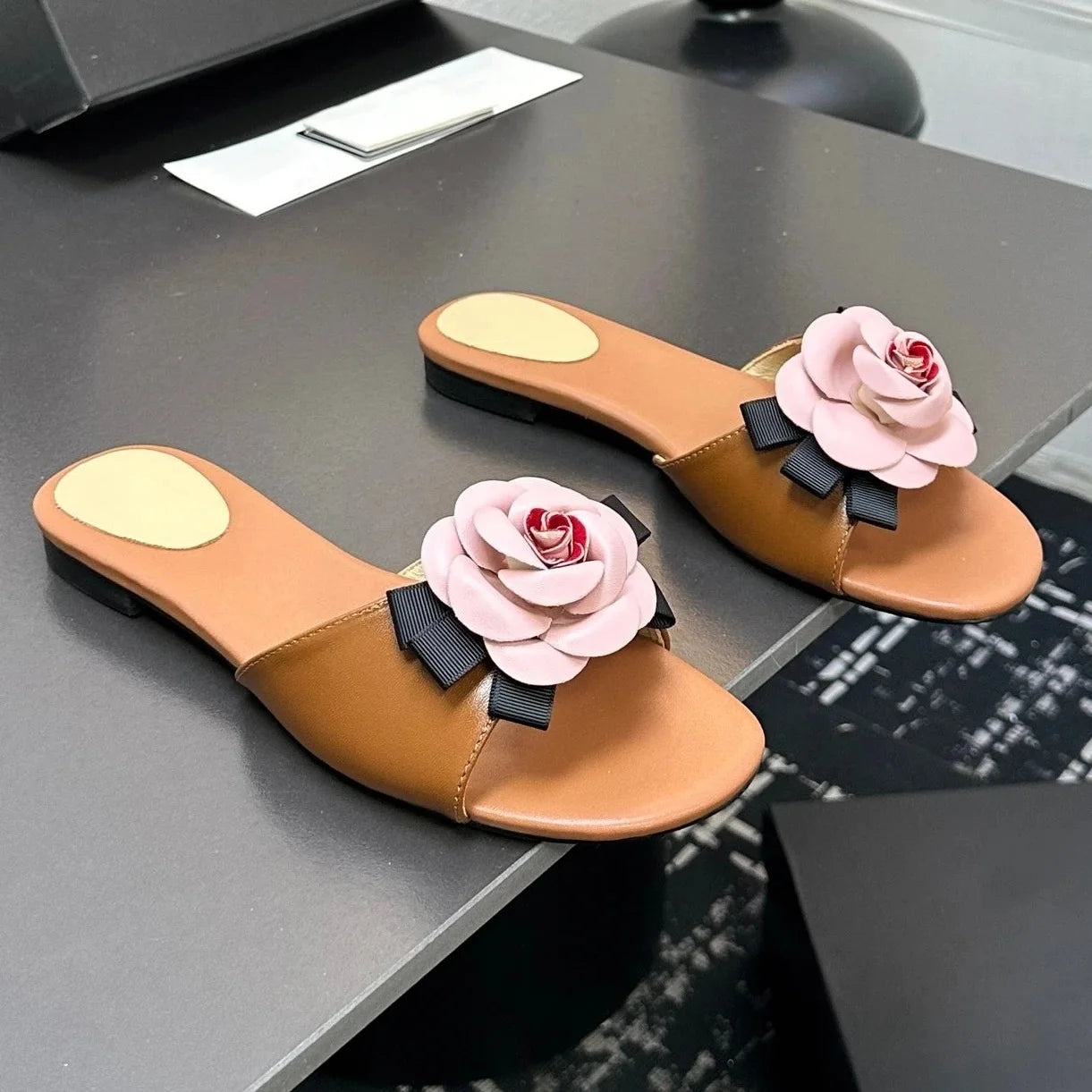 Genuine Leather Open-Toe Flat Heel Woman Slippers