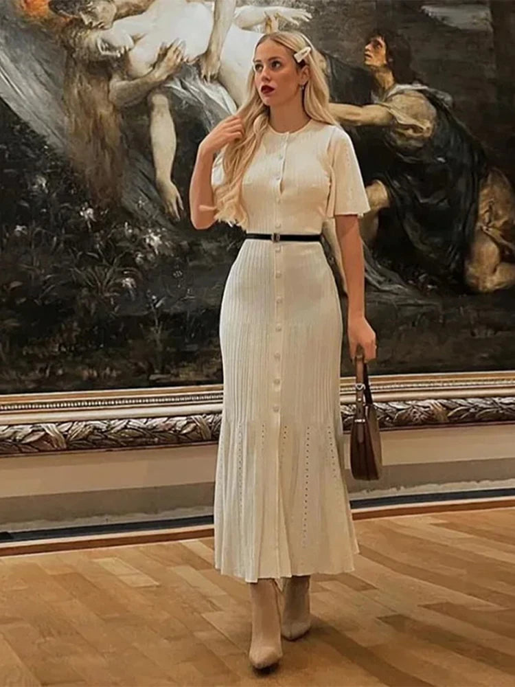 Women's Elegant Knitted Short Sleeve Dress