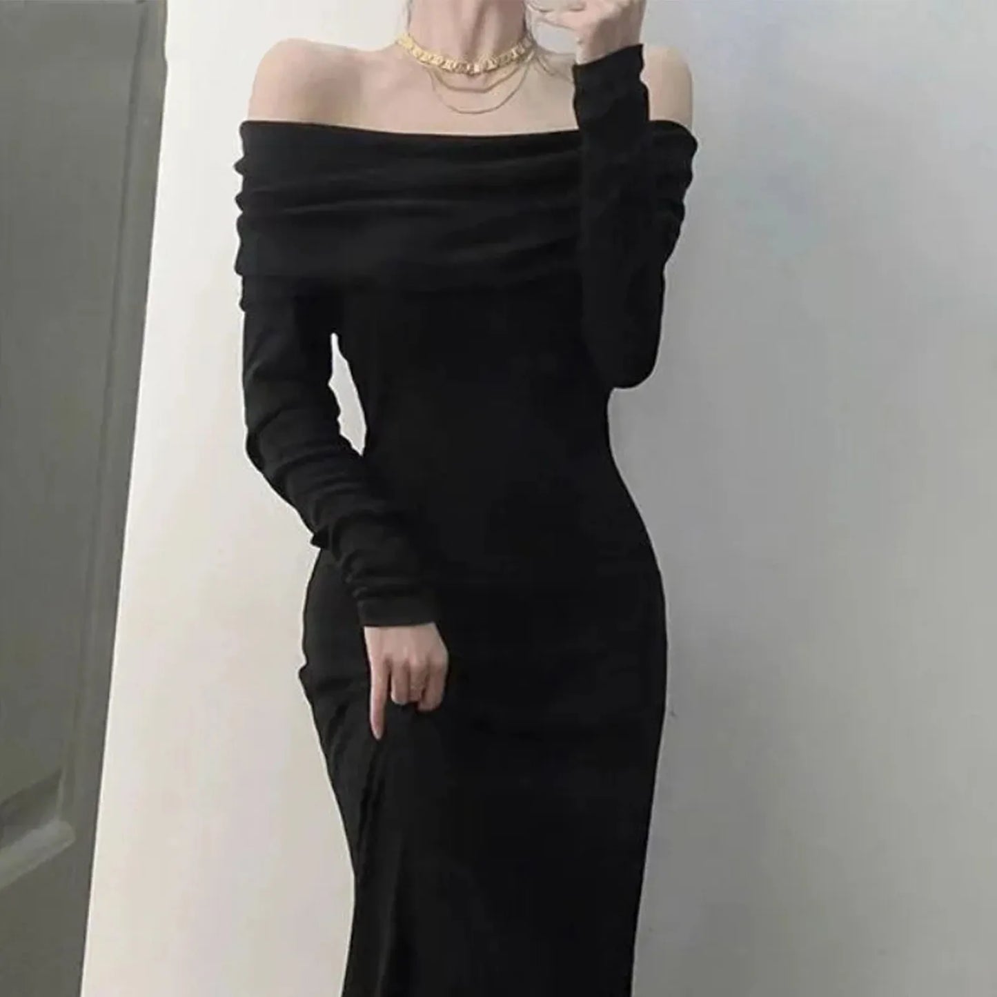 Elegant Long Sleeve Knitted Off Shoulder Maxi Bodycon Sweater Dress