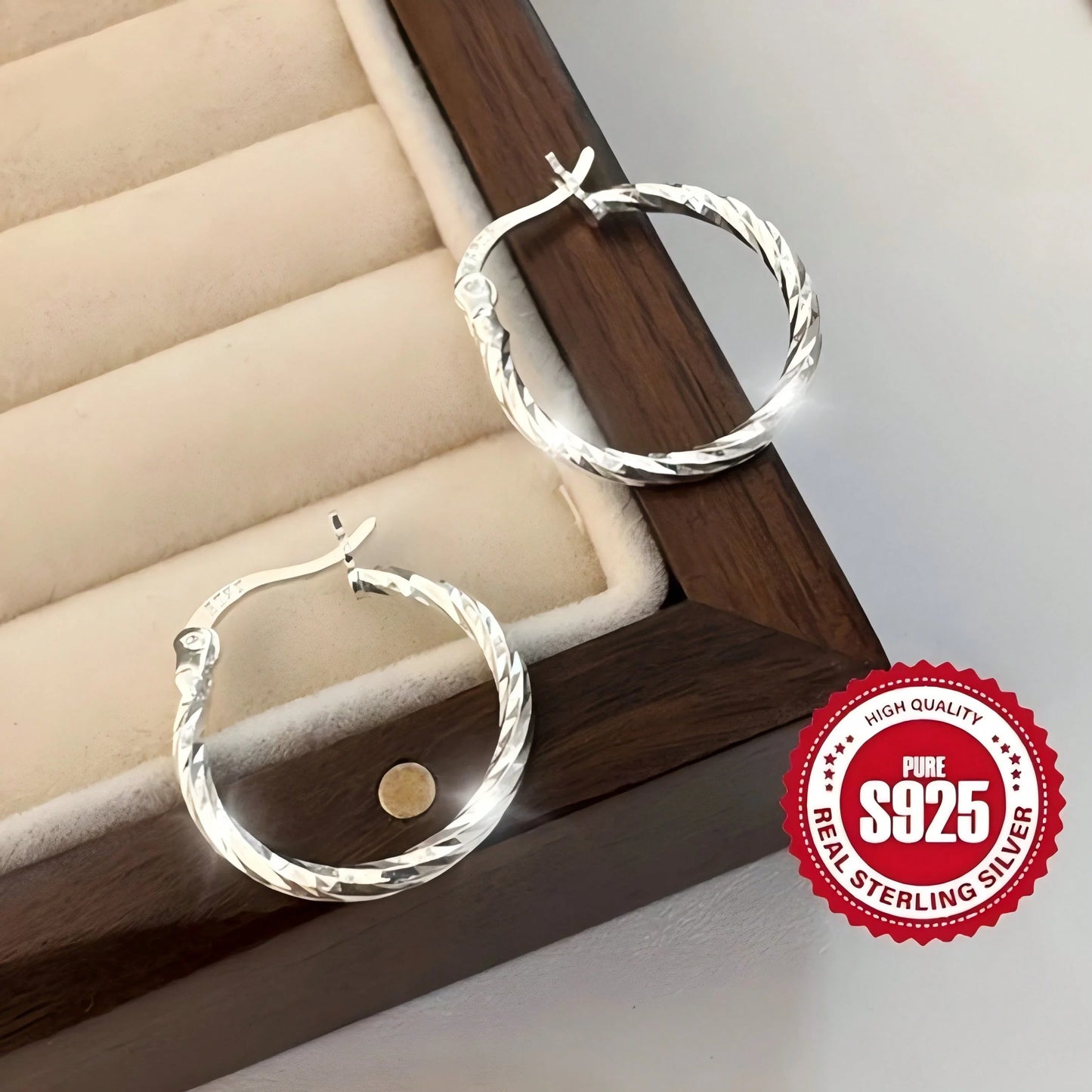 Women's Dainty Twist Hoop Earrings